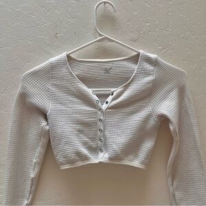 🤍 URBAN OUTFITTERS CROPPED LONG SLEEVE